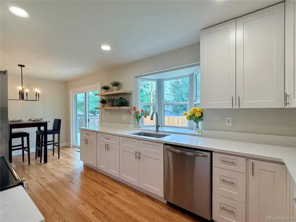 1586 S Dover, Lakewood, CO 80232