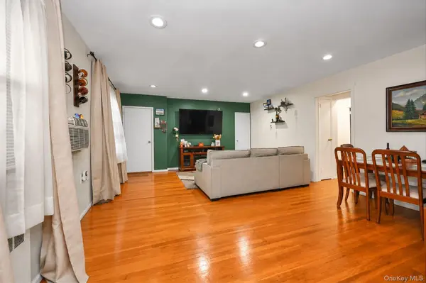58-33 246th CRES #0647, Douglaston, NY 11362