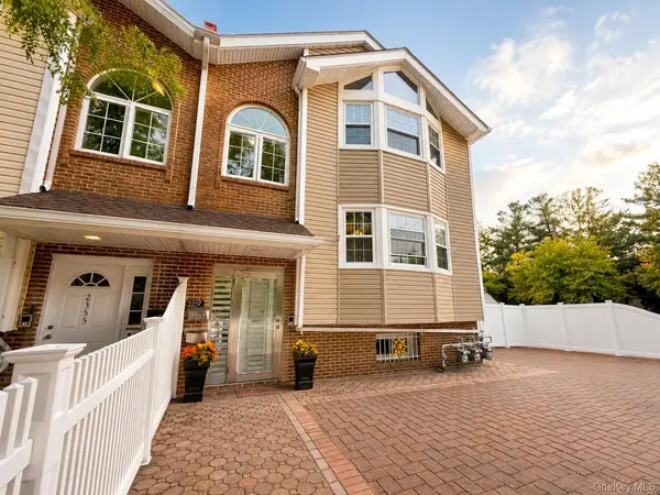 2357 Demeyer ST, Bronx, NY 10469