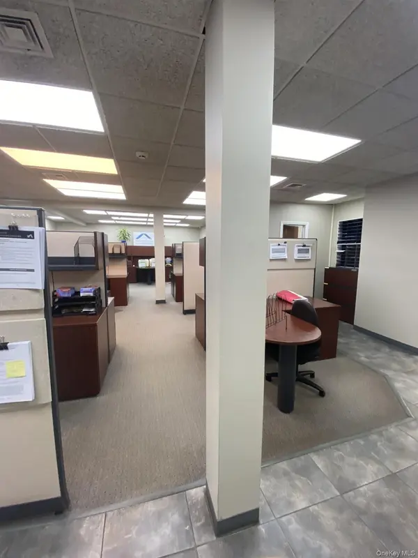 1200 Hempstead TPKE #A, Franklin Square, NY 11010