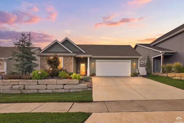 419 N Daylily DR, Lawrence, KS 66049