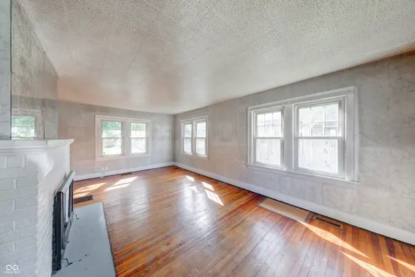 37 W Vermont ST, Brownsburg, IN 46112