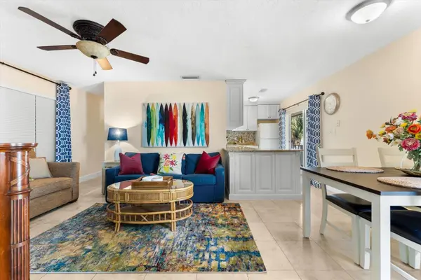 6451 ELMWOOD AVE #H, Sarasota, FL 34231