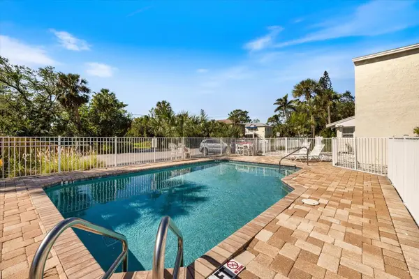 6451 ELMWOOD AVE #H, Sarasota, FL 34231