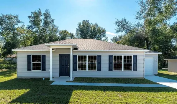127 MALAUKA RADL, Ocklawaha, FL 32179