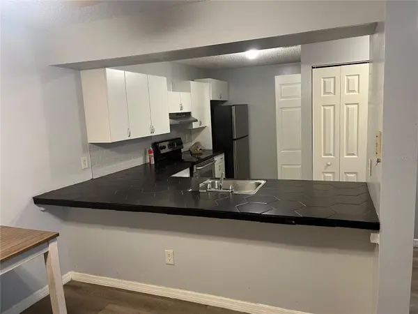 616 KENWICK CIR #105, Casselberry, FL 32707