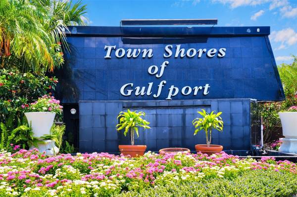 6060 SHORE BLVD S #200, Gulfport, FL 33707