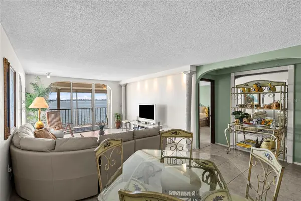 6060 SHORE BLVD S #200, Gulfport, FL 33707