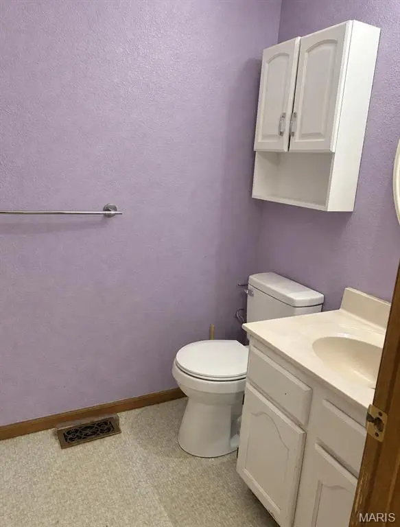 916 Mill Creek DR, Imperial, MO 63052