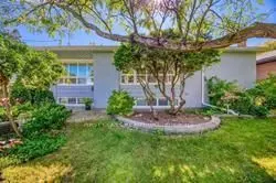 392 Balkan RD #Bs, Richmond Hill, ON L4C 2P1