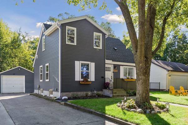 4243 Webster AVE S, Saint Louis Park, MN 55416