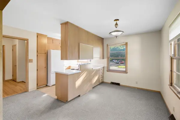 611 James Ave, Mankato, MN 56001