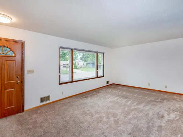 416 21st AVE S, South Saint Paul, MN 55075