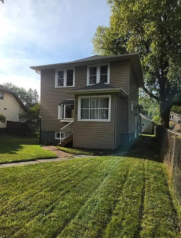 4113 W 7th ST, Duluth, MN 55807