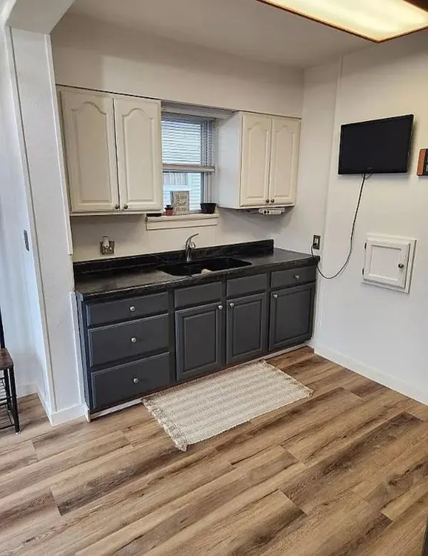 4113 W 7th ST, Duluth, MN 55807