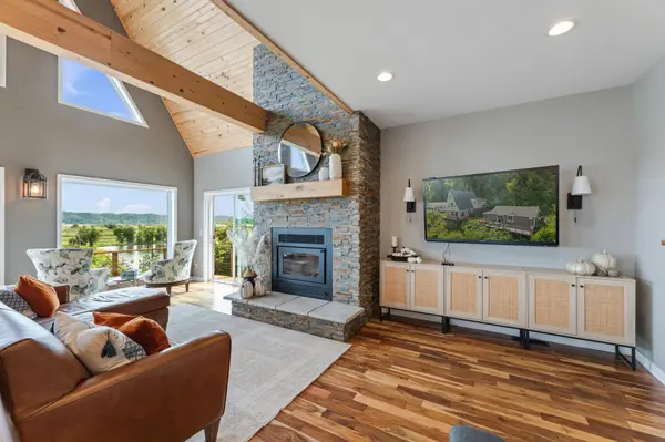 917 Mississippi LN, Brownsville, MN 55919