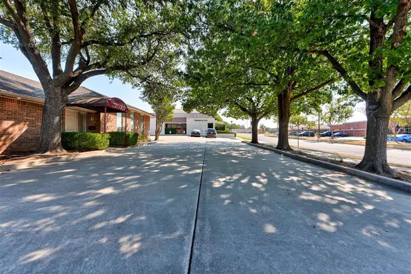 2433 Wilcox DR, Norman, OK 73069