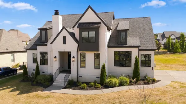1504 Esplanade Dr, Nolensville, TN 37135