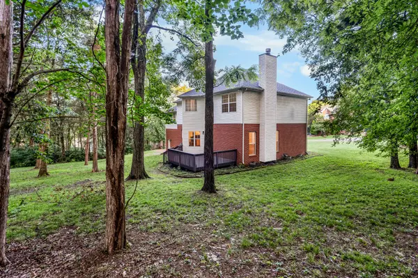 1004 Austin Ct, Nolensville, TN 37135