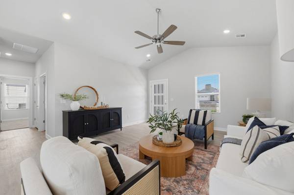3581 E Bearsden St, Derby, KS 67037-7820