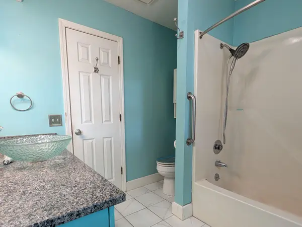 119 N Oakland AVE, Bolivar, MO 65613