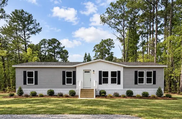 34 Foxfire DR, Laurens, SC 29360