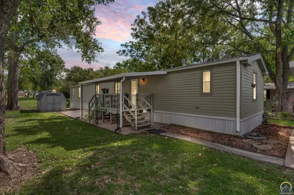 213 SE 47th ST, Topeka, KS 66609