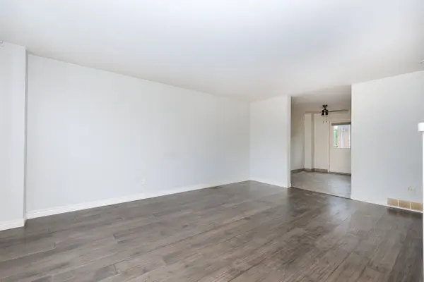 252 Bertie ST #1, Fort Erie, ON L2A 1Z6