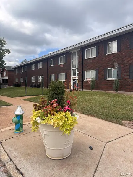 5601 Dewey AVE #107, St Louis, MO 63116