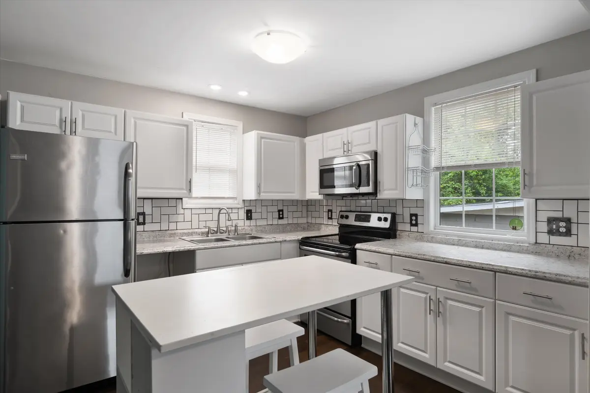 1723 23rd Ave #N, Nashville, TN 37208