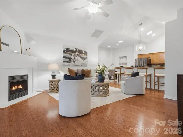 3546 S Bank CT, Charlotte, NC 28105
