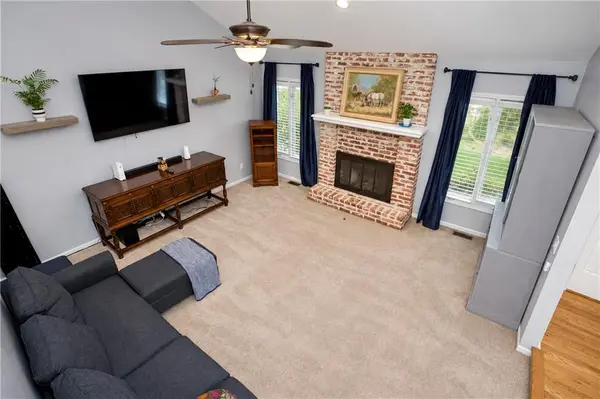 14414 W 94th TER, Lenexa, KS 66215