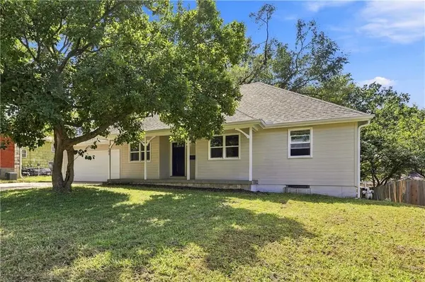 9509 E 79th ST, Raytown, MO 64138