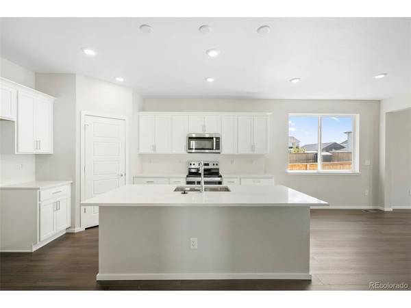 2727 Nantucket, Strasburg, CO 80136