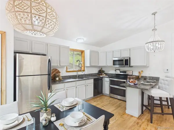 784 Mockingbird, Bailey, CO 80421