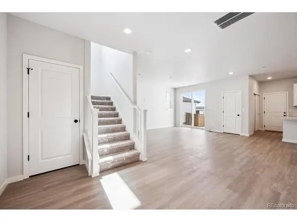 4581 N Versailles, Aurora, CO 80019