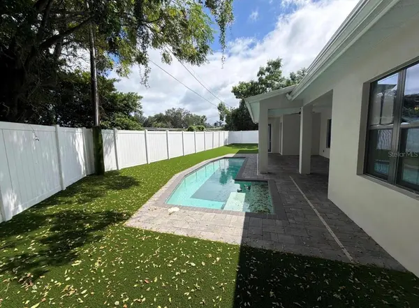 2234 HOWARD DR, Winter Park, FL 32789