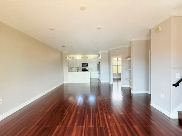 6117 METROWEST BLVD #105, Orlando, FL 32835