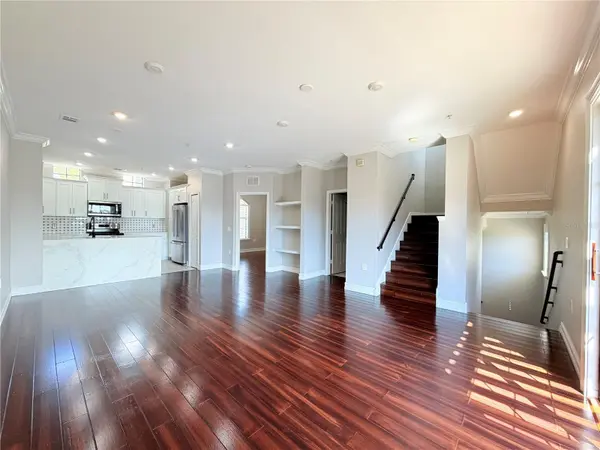6117 METROWEST BLVD #105, Orlando, FL 32835