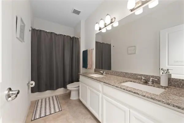 11543 CHARNOCK DR, Windermere, FL 34786