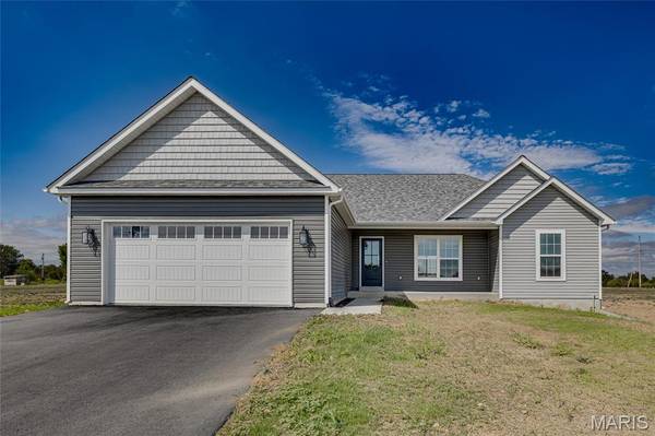 2909 Christina CT, Farmington, MO 63640