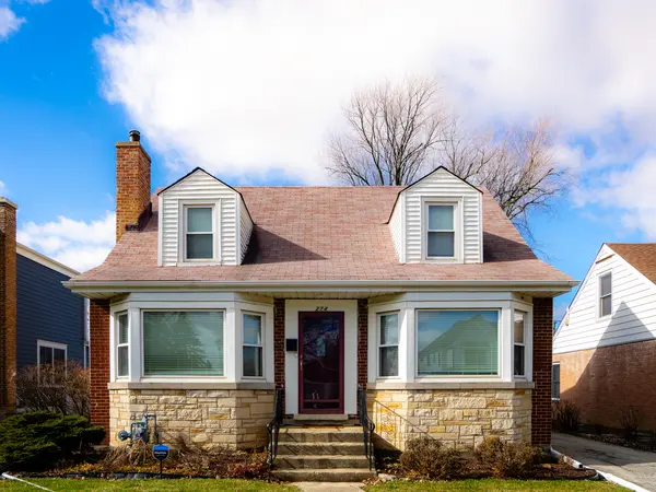 274 N Berteau AVE, Elmhurst, IL 60126
