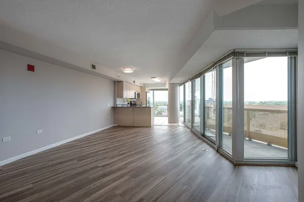 1720 Maple AVE #1360, Evanston, IL 60201