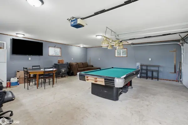 207 W Marion Street, Sigourney, IA 52591
