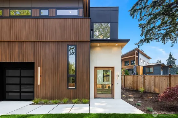 2303 123rd PL SE, Bellevue, WA 98005