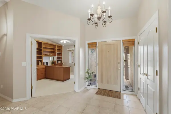 9531 E Serpentine LN, Prescott Valley, AZ 86314
