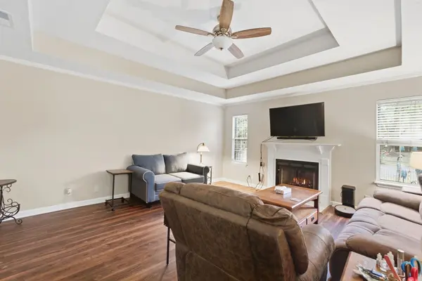 216 Hillside Ct, Murfreesboro, TN 37130