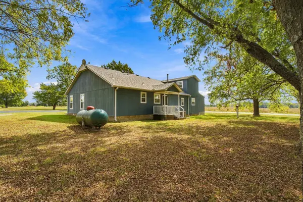 31837 State Highway 112, Seligman, MO 65745