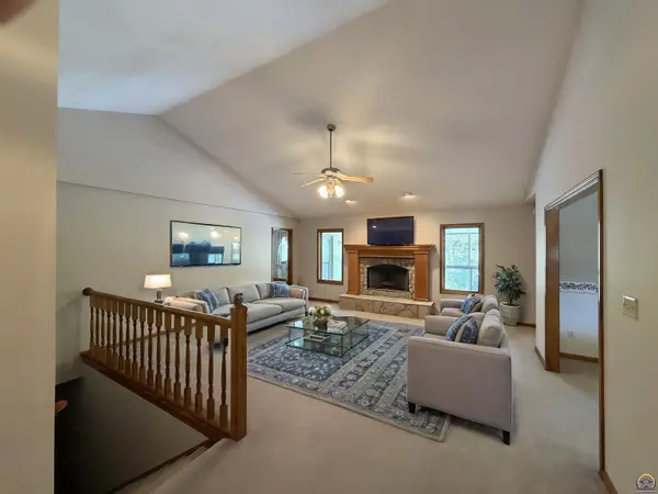 3400 SE 23rd TER, Topeka, KS 66605