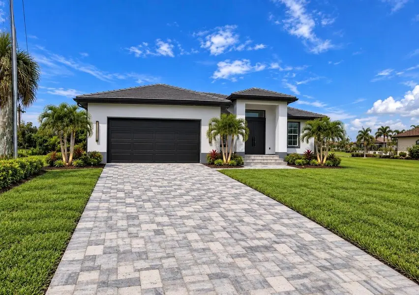 16309 CAPE HORN BLVD, Punta Gorda, FL 33955